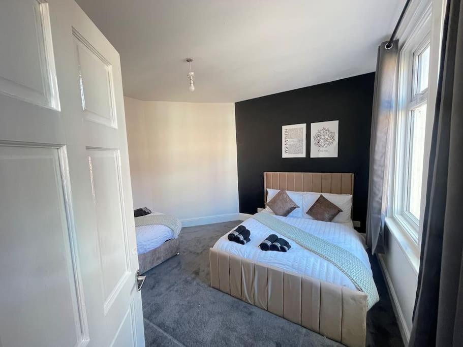 30 Percent Off Weekly Stays - 6 Bedroom House - 11 Beds Blackpool Eksteriør bilde