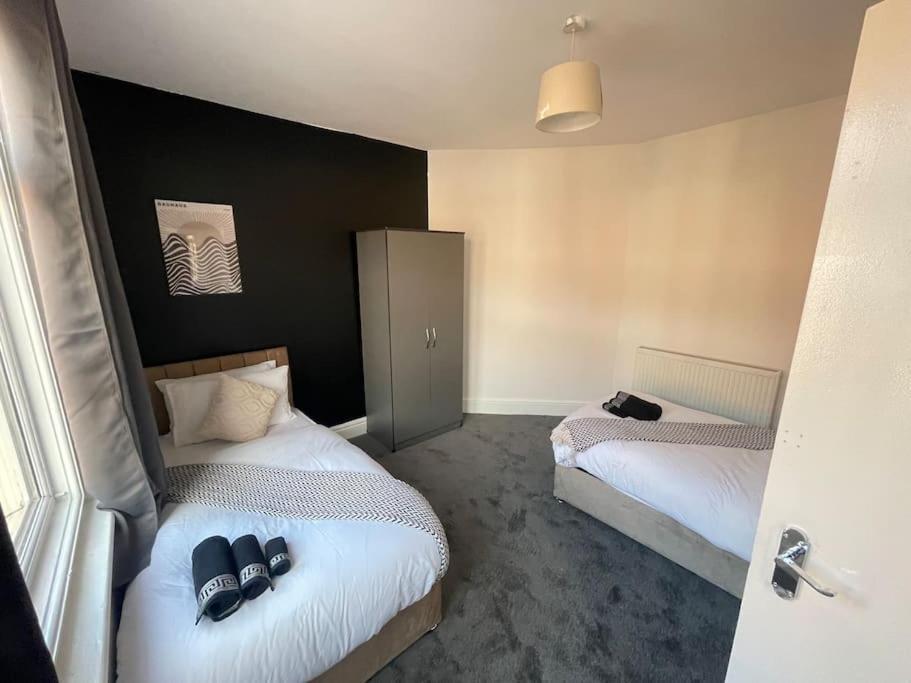 30 Percent Off Weekly Stays - 6 Bedroom House - 11 Beds Blackpool Eksteriør bilde