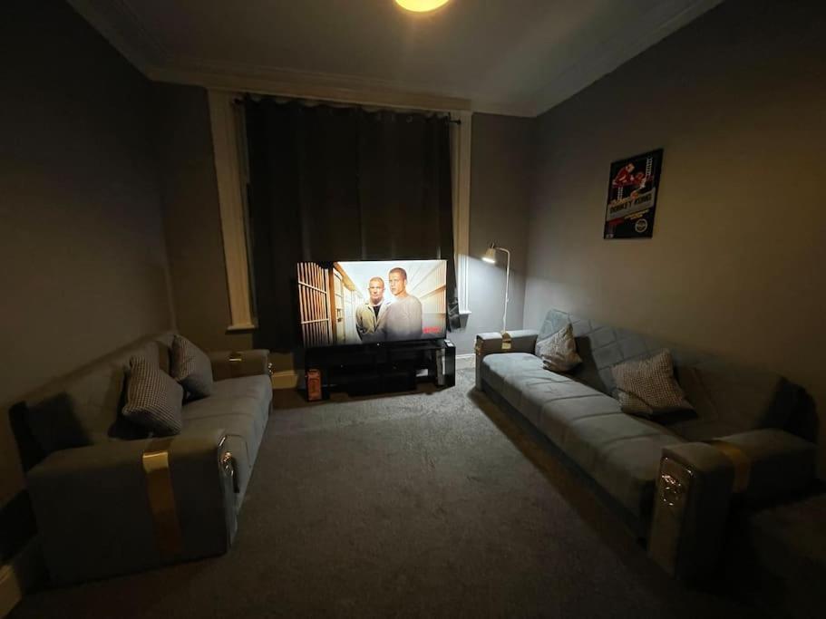 30 Percent Off Weekly Stays - 6 Bedroom House - 11 Beds Blackpool Eksteriør bilde